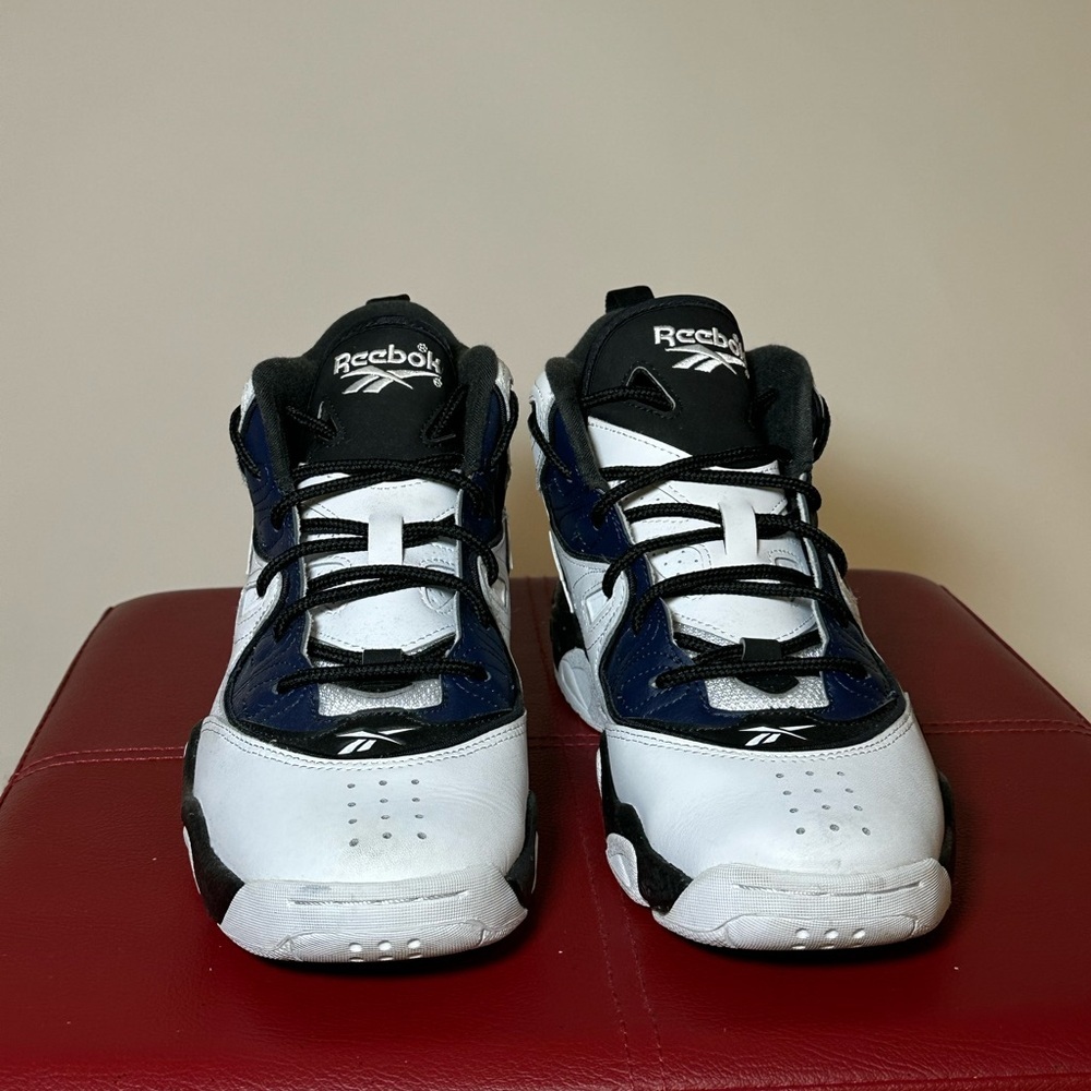 Reebok Avant Guard Sneakers - Picture 4 of 7